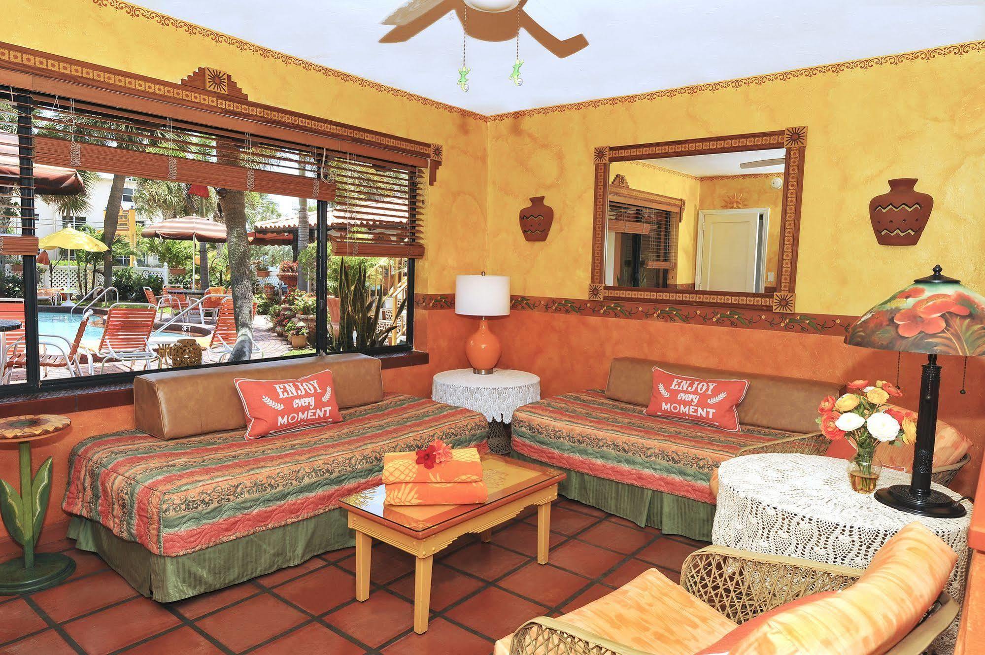 Blue Seas Courtyard Hotell Lauderdale-by-the-Sea Exteriör bild