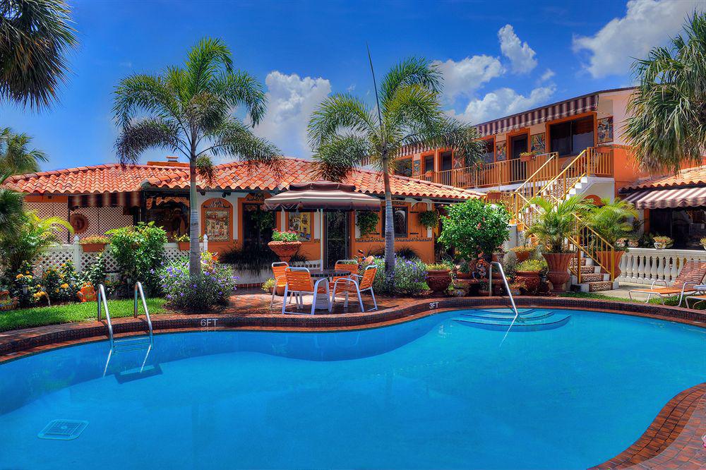 Blue Seas Courtyard Hotell Lauderdale-by-the-Sea Exteriör bild
